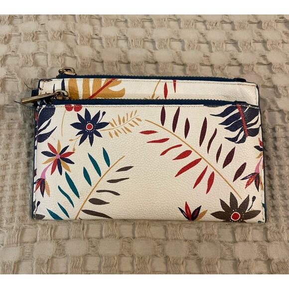 A New Day Wallet Bag Purse 2 Zipper Compartments Floral Design 3 CC Slots ?New - Picture 1 of 8
